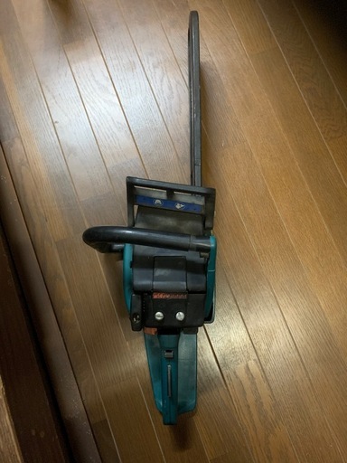 マキタ　エンジンチェーンソー