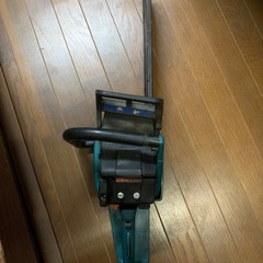マキタ　エンジンチェーンソーの画像