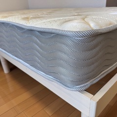美品　ポケットコイル　マットレス　シングルの画像