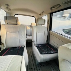 日産セレナC26の画像