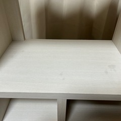 収納棚の画像