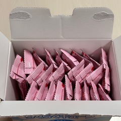 明治 ステップ らくらくキューブ 粉ミルクの画像