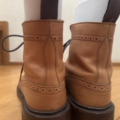 Tricker's ブローグブーツ 23、5センチの画像