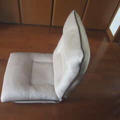 座いす（リクライニング式）の画像