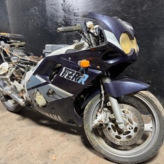 ★支払い総額7.8万円★関東圏内即日配送可能！ヤマハ FZR250R 3LN 不動レストアベース 無料書類発行サポート可能！水冷４気筒！！の画像