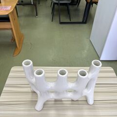 【リサイクルショップ ピカソ 小松原】🌼✨ユニークデザイン‼ 陶器製フラワーベース 花瓶✨🌼★3784★の画像