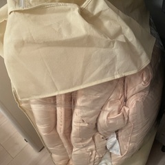 ほぼ新品　シングル布団枕付きセット　白ストライプカバー　の画像