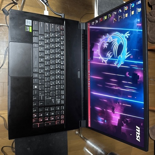 17型　MSI製　ゲーミングノート【RGBキーボード】