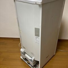 【譲ります】三菱電機 冷凍庫 MF-U12N-W(2010年製)の画像
