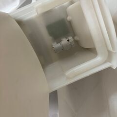【譲ります】<SHARP>加熱気化式加湿器 HV-J55Wの画像
