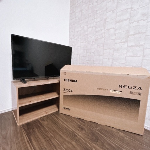明日引取り限定　大幅値引き✨美品【セット】TOSHIBA REGZA 32型テレビ 32S24 ＋ アイリスオーヤマ テレビ台