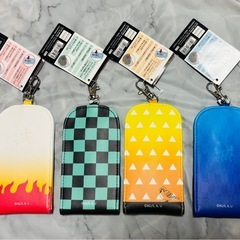 【新品】鬼滅の刃キーケース4点セット炭治郎＆善逸＆伊之助＆煉獄の画像