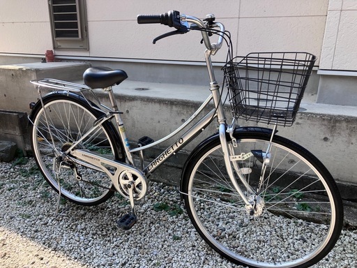 657、ママチャリ27インチシルバー
