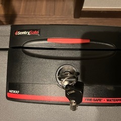 H2300 金庫の画像