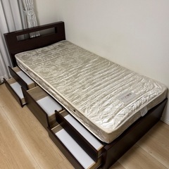 収納付きベッドの画像