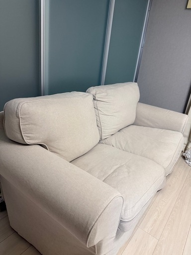 【最終値下げ】IKEA 2人掛け　ソファ　エークトルプ