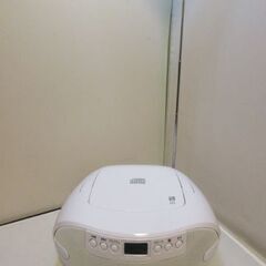 ☆Q983　オーディオコム　CDラジオ　AM/FMチューナー搭載の画像