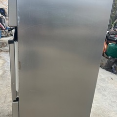  ホシザキ 業務用 製氷機 ハーブキューブアイス バーチカル 2019年 75kgタイプ 100V IM-75M-1年製 2019業務用ホシザキ製氷機 75kg の画像