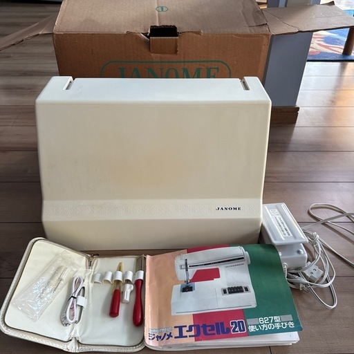 ジャノメミシン　動作品 エクセル20 627-PW