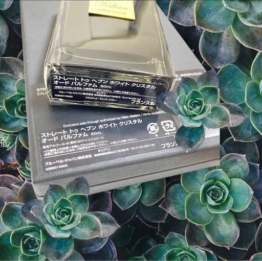 ストレート トゥ ヘブン ホワイト クリスタル オード パルファム　50ml