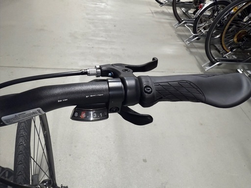 美品】Tern ターン CLUTCH 700c マッドグレー クロスバイク ライト付き