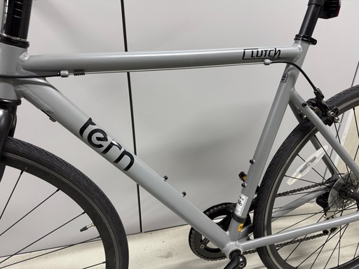 【美品】Tern ターン CLUTCH 700c マッドグレー クロスバイク ライト付き 鍵付き 空気入れ付き