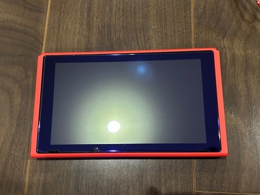 Nintendo Switchと予備コントローラ