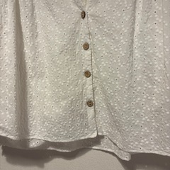 ZARA 刺繍入りホワイト五分袖シャツ Sサイズの画像