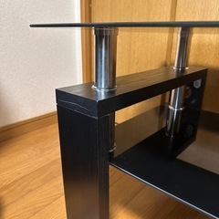 ガラステーブルの画像