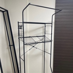 洗濯機ラック　ニトリ　黒の画像