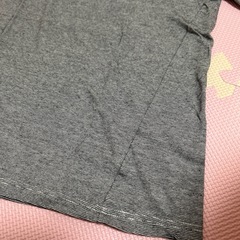 グレー　160サイズ　半袖Tシャツ
の画像