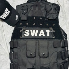 【中古】SWATコスプレ　ベスト＆キャップ　フリーサイズの画像