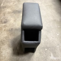 ハイゼットカーゴ 専用アームレスト コンソールボックス S321V/S331V型の画像