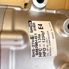 【 新品未使用 】　ホンダ純正 ハイブリッド車用　エアコン 電動コンプレッサー 38810-5KP-J01の画像