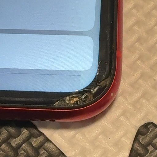 iPhone11 中古 画面傷