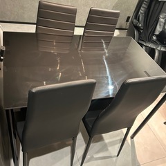 ダイニングテーブルセット4人掛けの画像