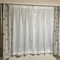 遮光・遮熱カーテン ニトリ 幅100cm×丈135cm 4枚セットの画像