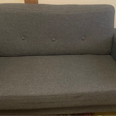 ２人掛けソファ（グレー）の画像