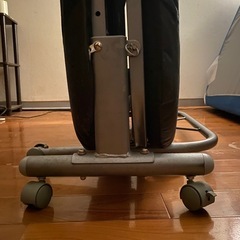 【中古】折り畳み式リクライニングベッドフレームの画像