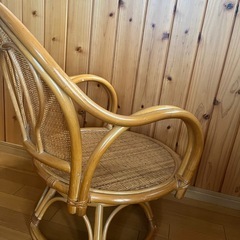 ラタン　椅子の画像