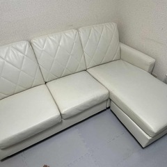３人掛けソファの画像