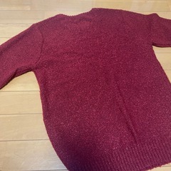 美品！！サイズM メンズニット　レッド　赤の画像