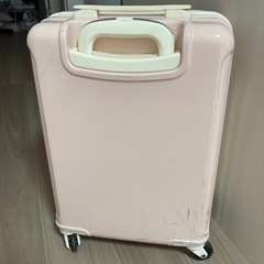 ベネトン　キャリーバッグの画像