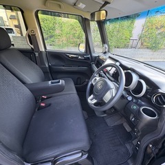 ホンダ N-BOXの画像