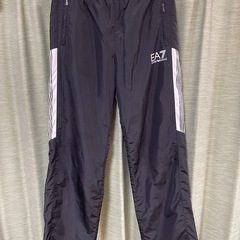 EA7 Emporio Armani ナイロンジャケット　パンツスポーツ　サイズM  セットアップ 上下セット スポーツウェアの画像