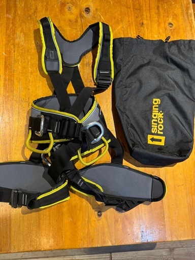 シンギングロック＊フルボディハーネス＊M/L