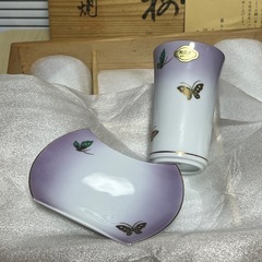 有田焼 湯呑み 菓子皿セットの画像