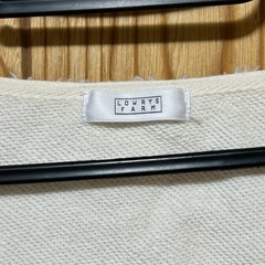 LOWRYS FARM Vネック長袖トップス ホワイトの画像