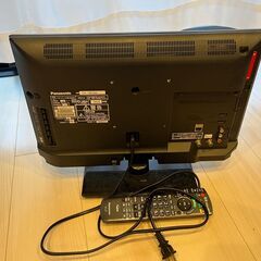 Panasonic液晶テレビTH-19E300(19インチ　2018年製）。リモコン付属の画像