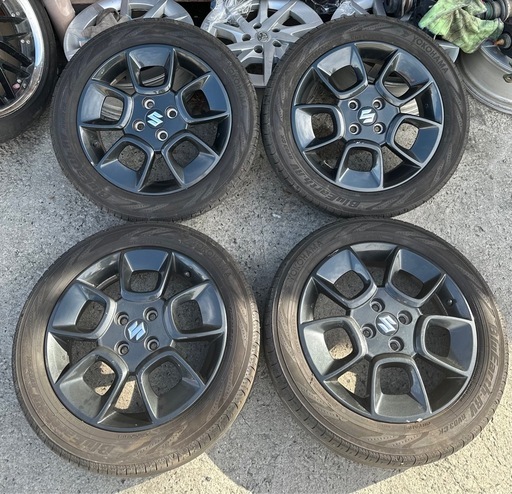 スズキ　イグニス　純正ホイールタイヤセット　4本　175/60R16 タイヤ製年2023年　ヨコハマ　タイヤ